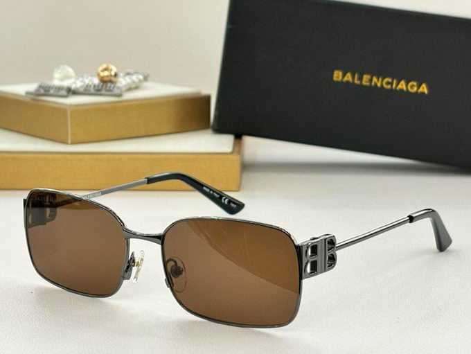 Balenciaga Sunglasses ID:20240703-132